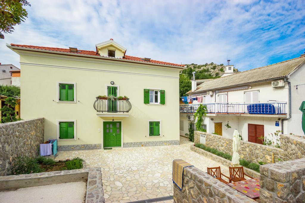 Apartment Barbina Kastelina Свети-Юрай Экстерьер фото